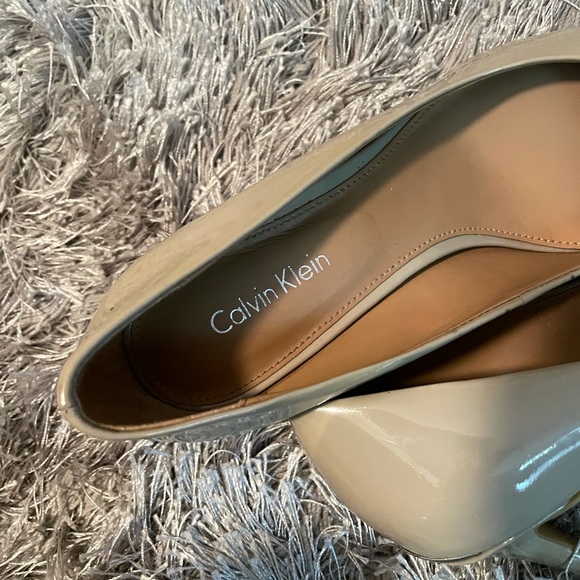 Calvin Klein heels - Picture 6 of 12